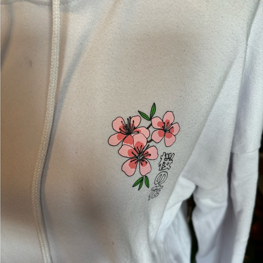 Beautiful Cherry Blossom White Sweatshirt - Picture 4 of 9